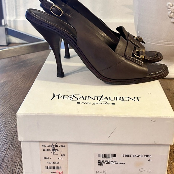 Yves Saint Laurent brown leather sandals - Picture 3 of 16
